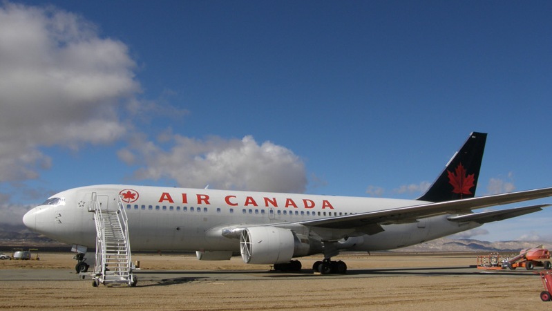 航空機事故 エア カナダ143便燃料切れ不時着事故 ギムリー グライダー 飛行機パイロット